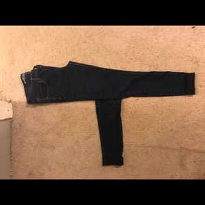 American eagle dark wash jeans
